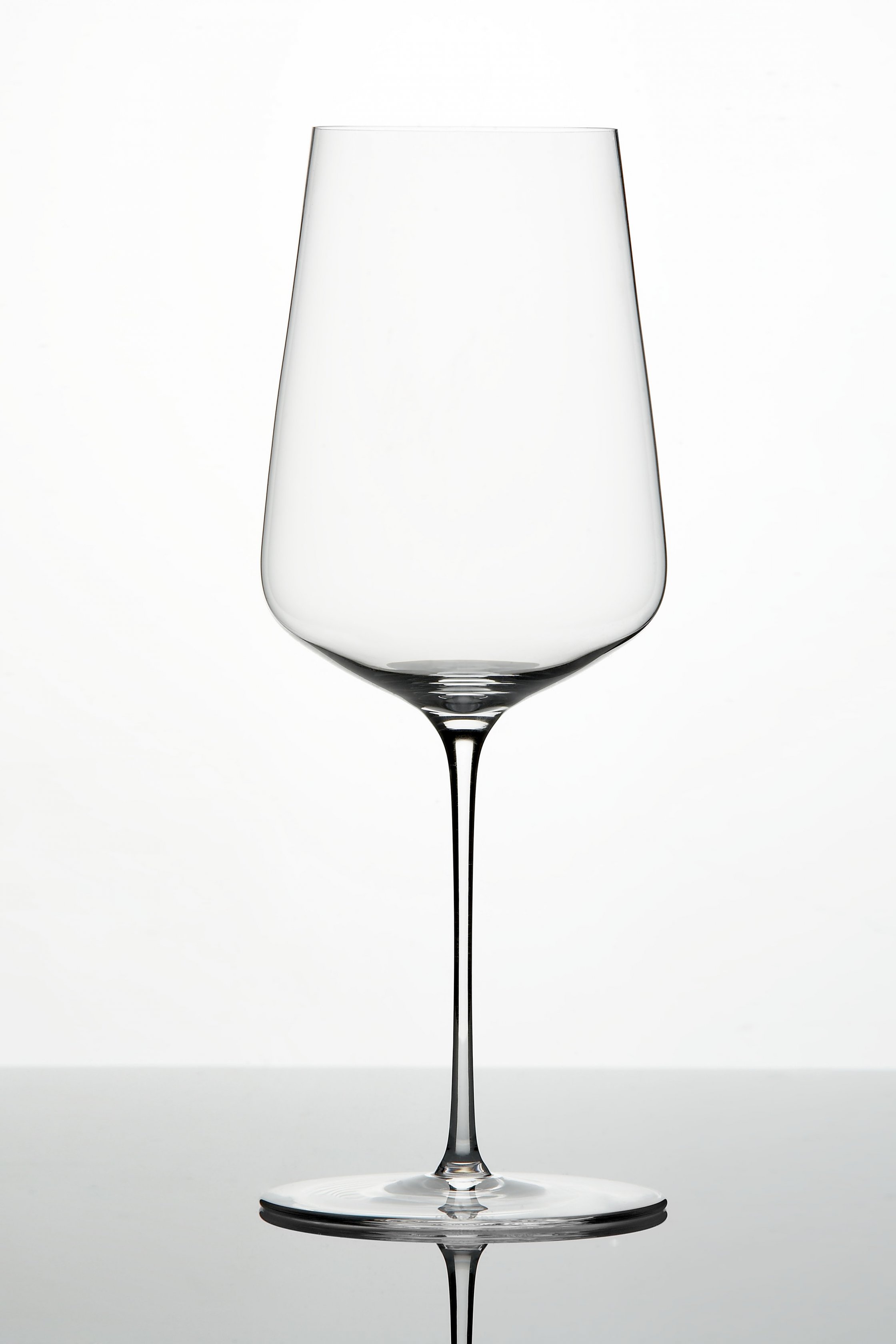 Clear Zalto Denk'Art Universal wine glass on white